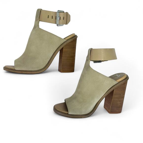 Marc Fisher Women's Vashi Ankle Strap Heels 7 Beige Tan Neutral Suede Sandals - Picture 4 of 11